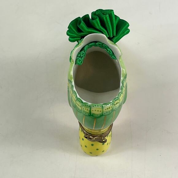 Fiona Saunders Limoges France Porcelain Shoe Figurine Hand Painted Green Yellow - Picture 13 of 13